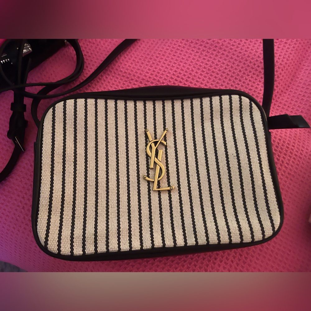 Saint Laurent Black and White Crossbody Bag - Picture 2 of 3